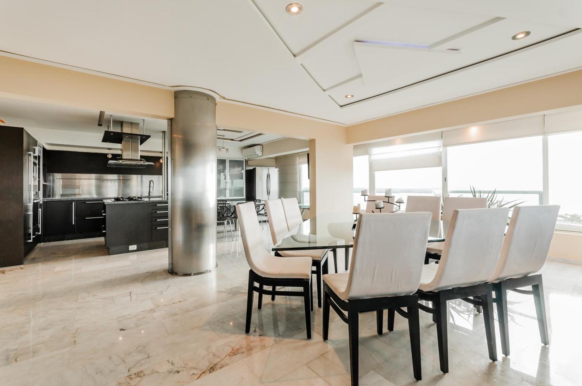 Brisas Beachfront Penthouses Канкун Екстер'єр фото